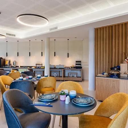 Brit Privilège Paris 4* Rosny-Sous-Bois