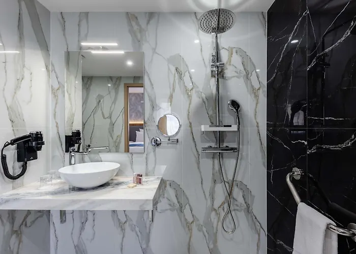 Brit Privilège Paris Hotel 4*